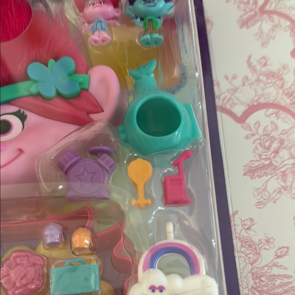 Mattel Polly Pocket Trolls  Doll Set with Accessories - Picture 4 of 8